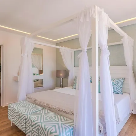 Gale Sleeps 8 Air Con Wifi וילה *